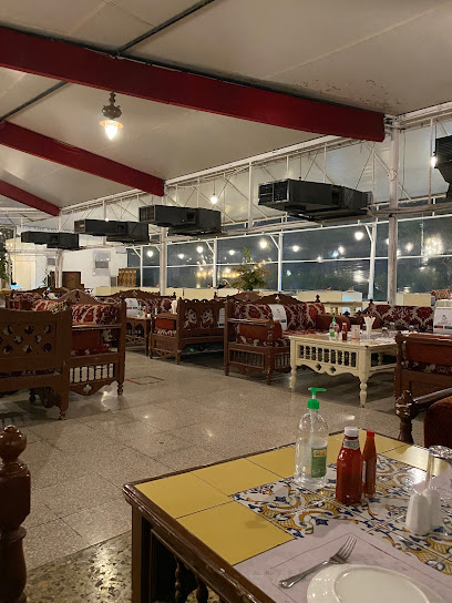 مطعم النخيل - Saudi Arabia|Jeddah|حي الشاطئ|Al Kurnaysh Br Rd