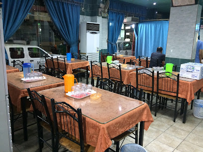 مطعم أناشي - الجبيل -