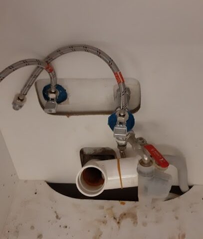 فني سباكة وتركيبات بجدة - جدة - +966 59 883 4587