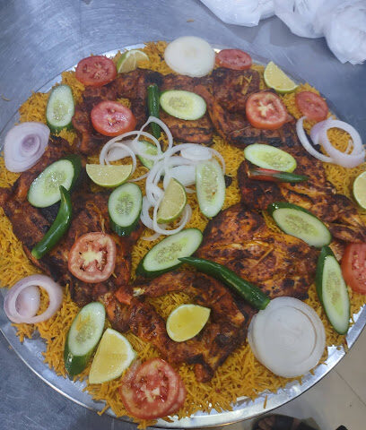 مطعم الأخوان البخاري - القيصومة - +966 53 744 0532